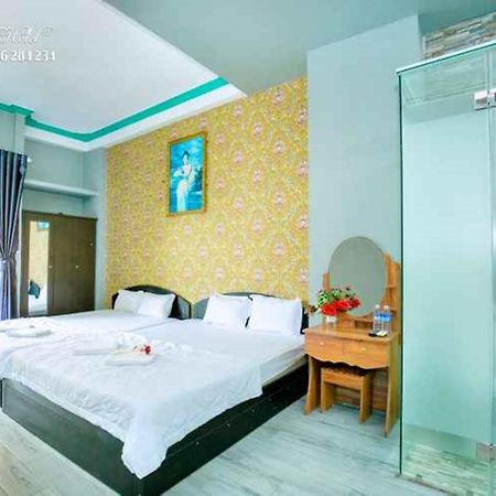 Yen Vy Hotel Quy Nhon Exterior photo