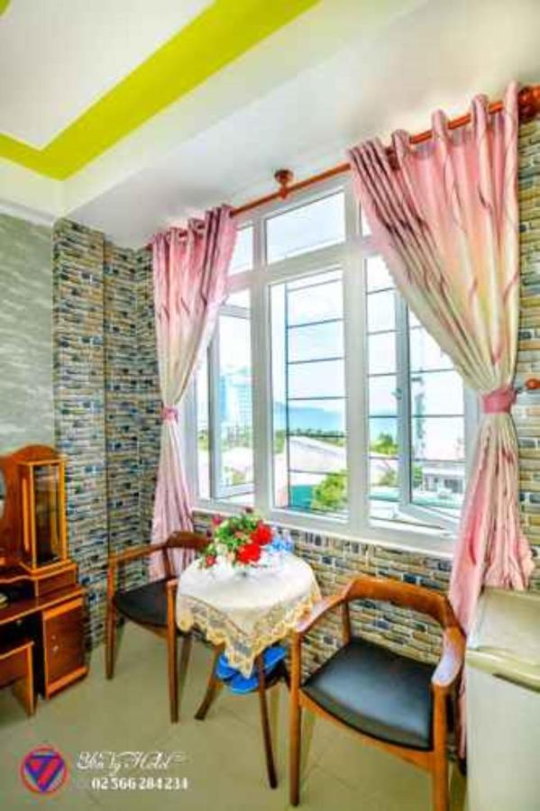 Yen Vy Hotel Quy Nhon Exterior photo